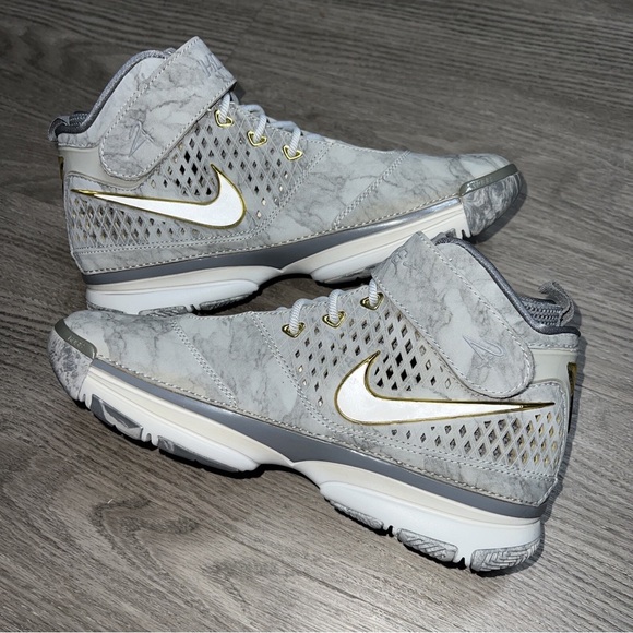 Nike Zoom Kobe 2 Prelude Brand New Brand New! Excellent Condition!
